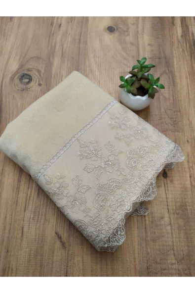 Mira Fransız Güpürlü Cappuccino Kadife Havlu 50&90