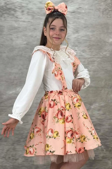 Kız Çocuk Yakası Güpür İşlemeli Bluz ve Flowers Baskılı Somon Salopet Takım - 4