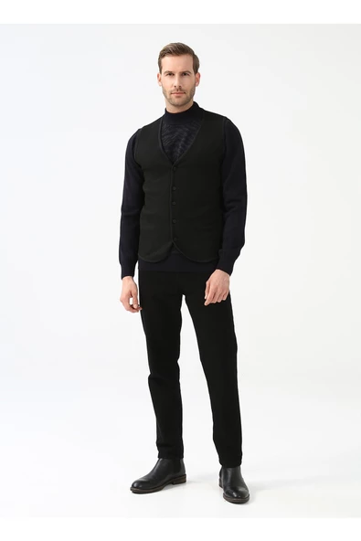 V Yaka Kapitone Siyah Erkek Kazak Tr2013700297 - 2