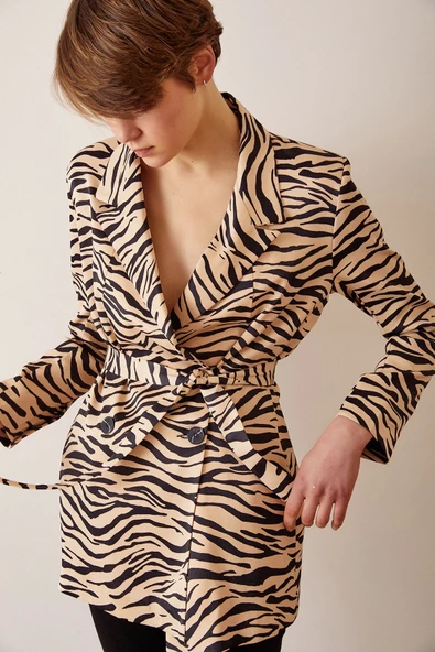 Düğmeli Kuşaklı Blazer Ceket Leopar - 4