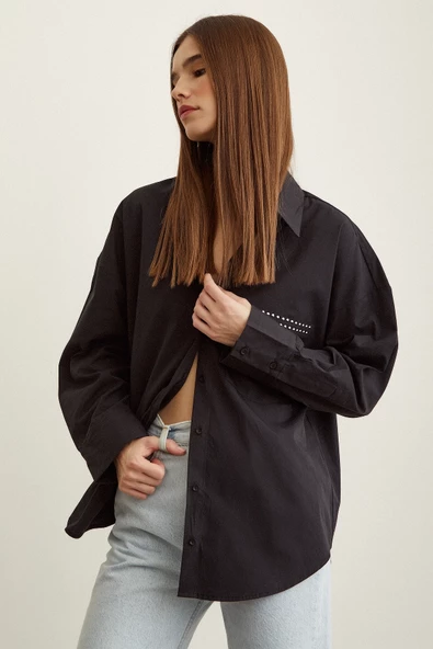 Taş Detaylı Poplin Gömlek Siyah - Resim 5