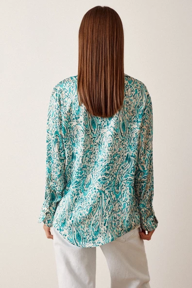 V Yaka Desenli Saten Gömlek Yeşil - Resim 2