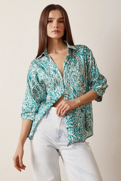V Yaka Desenli Saten Gömlek Yeşil - Resim 5