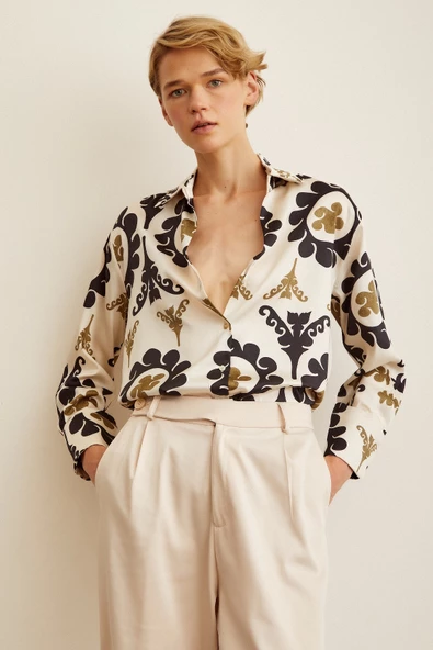 V Yaka Desenli  Saten Gömlek Bej - Resim 6