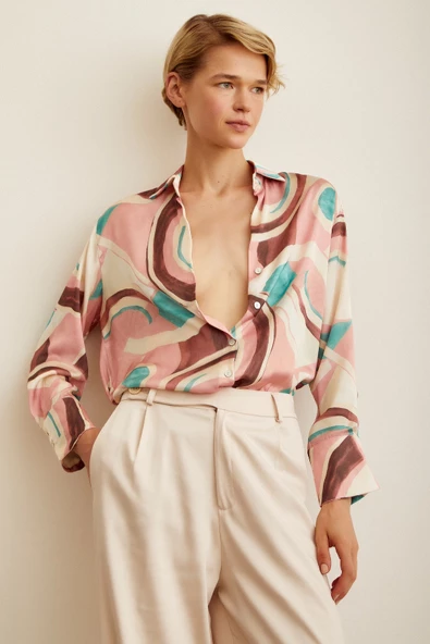 V Yaka Desenli Saten Gömlek Pembe - Resim 5