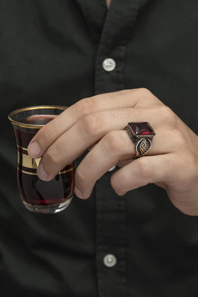 Kırmızı Taşlı Yaprak Motifli 925 Gümüş Erkek Yüzük - Resim 5