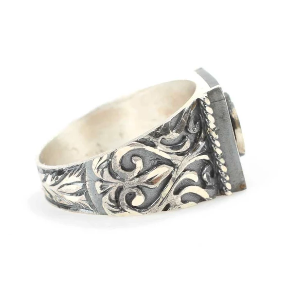 925 Ayar Gümüş Kare Oniks & Ay Yıldızlı El Kalemi İşlemeli Erkek Yüzüğü - Resim 3