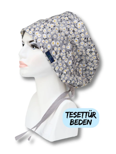 Tesettür Gri Papatyalar Desenli Cerrahi Bone Doktor Hemşire Sağlıkçı Bonesi Geniş Kesim
