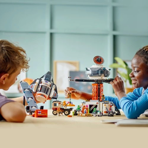 LEGO City 60434 Uzay Üssü ve Roket Fırlatma Rampası (1422 Parça) - 8
