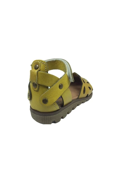 raduno Ortopedika Bebe Kız Sandalet Hardal Önü Delikli Lazerli Bilekten Cirtli % 100 Deri - 4