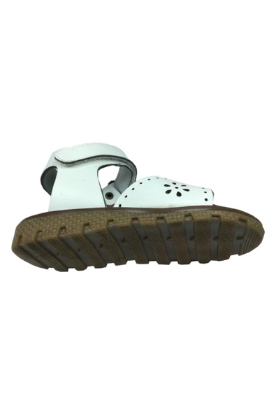 raduno Ortopedika Bebe Kiz Sandalet Beyaz Lazerli Çiçek Desen Bilekten Cirtli % 100 Deri - 4