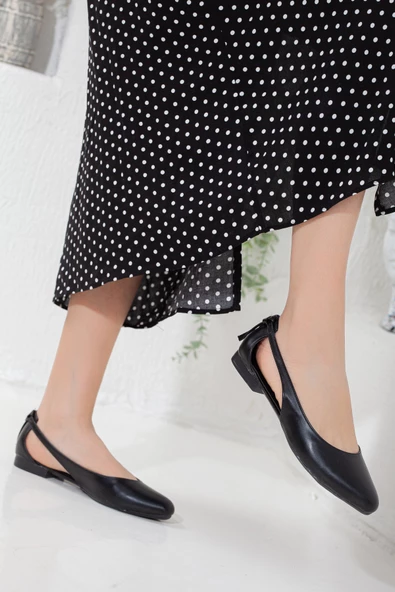 Yan Açık Siyah Kadın Babet - Resim 2