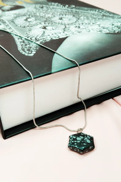 Obsidyen Doğal Taşı Zincirli El Yapımı Kolye Uç: 2 cm Zincir: 20 cm Kutulu - 6