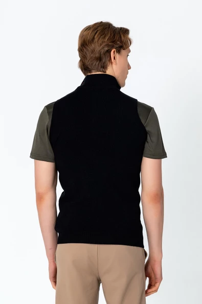 Erkek Fit Rahat Yakası Fermuarlı Kanguru Cepli Yelek - 4