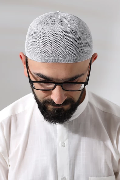 Açık Gri Safir Dantel Detaylı Örme Namaz Takkesi - 4