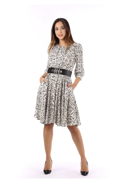 Modatalika Kadın Dokuma Kumaş Dijital Baskı Kemer Aksesuar Detaylı Midi Elbise - Resim 3