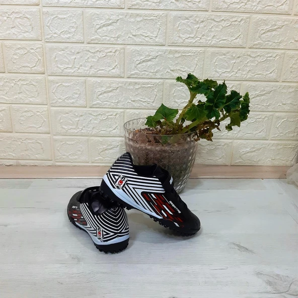 Kinetix Bruno J BJK Tf Siyah-Beyaz Çocuk Halısaha Ayakkabı - 2