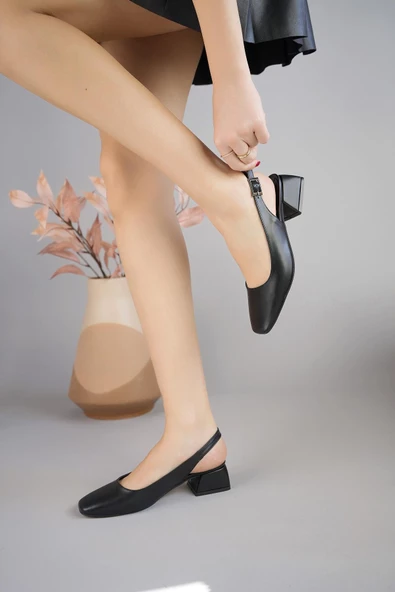 Muggo LOİS Garantili Arkası Açık Kare Burunlu Kadın Kısa Topuklu Ayakkabı - 6