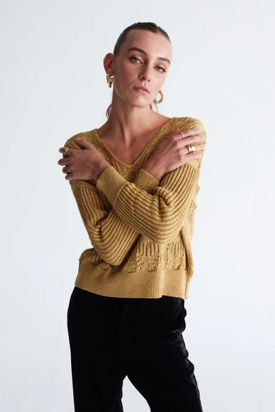 Peraluna SCARLET PULLOVER Yaprak Desenli V Yaka Simli Uzun Kol Kadın Triko Kazak - Altın - 2