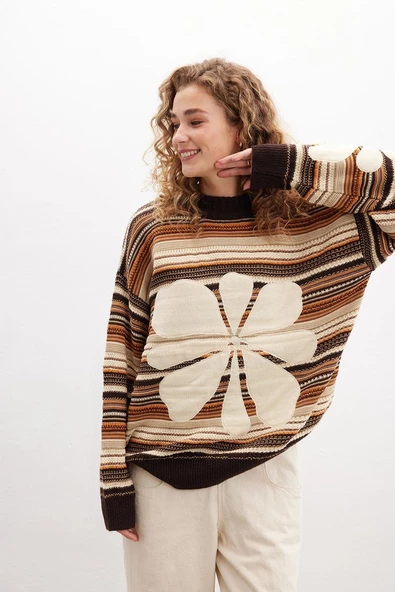 Peraluna AMELIA PULLOVER Yüksek Yaka Çiçek Desen Çok Renkli Organik Pamuk Karışım Kadın Triko Kazak - Kahve Multi - Resim 4