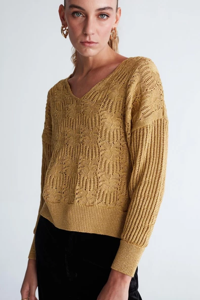 Peraluna SCARLET PULLOVER Yaprak Desenli V Yaka Simli Uzun Kol Kadın Triko Kazak - Altın - 6