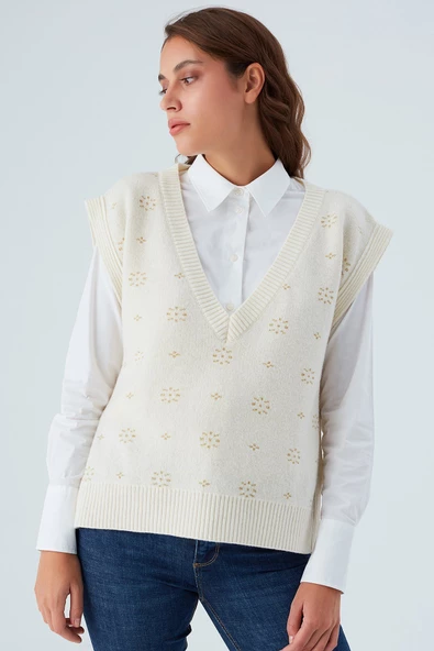 Peraluna LULU VEST Simli Kar Taneli Yanları Düğmeli V Yaka Kadın Triko Süveter - Ekru - 2