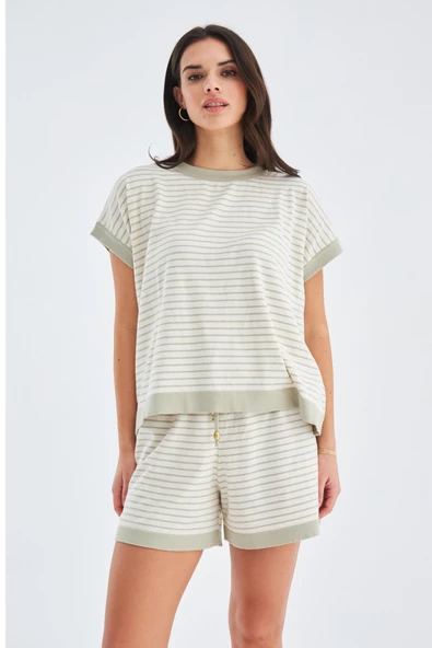 Peraluna VERA BLOUSE & SHORTS Pamuklu Yazlık Kadın Triko Şort Takım - Ekru/Çağla Yeşili - 2