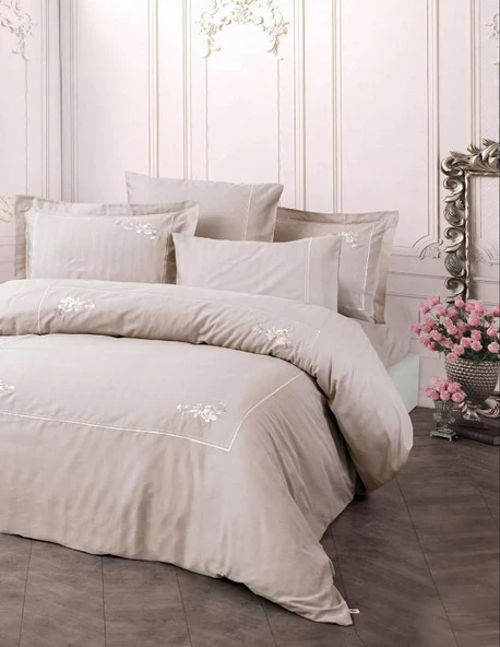 Cotton Box Brode Nakışlı Çift Kişilik Saten Nevresim Takımı Alameda Lila ürün görseli