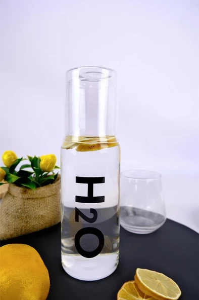 Digithome H2O Cam Kapaklı Başucu Su ve Meşrubat Sürahisi Karaf Şişe 600 Ml Siyah – H2O75758 C1-1-18