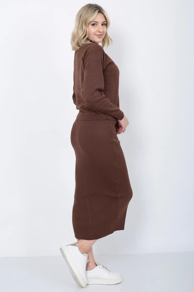 Kadın Triko Zikzak Çizgili Kazak ve Etek Takım Oversize Kahverengi - 3