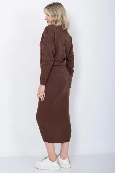 Kadın Triko Zikzak Çizgili Kazak ve Etek Takım Oversize Kahverengi - 6