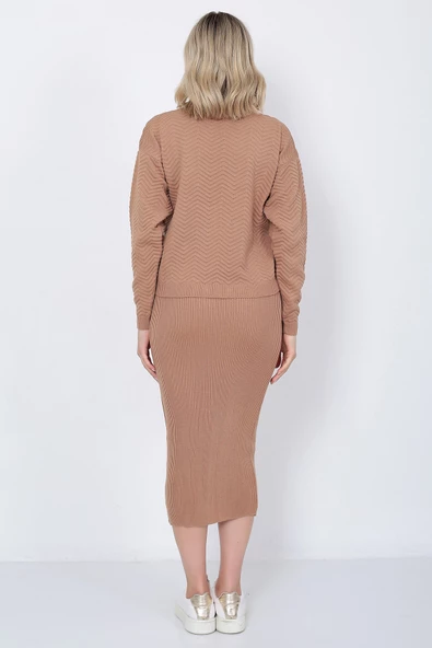 Kadın Triko Zikzak Çizgili Kazak ve Etek Takım Oversize Vizon - 8