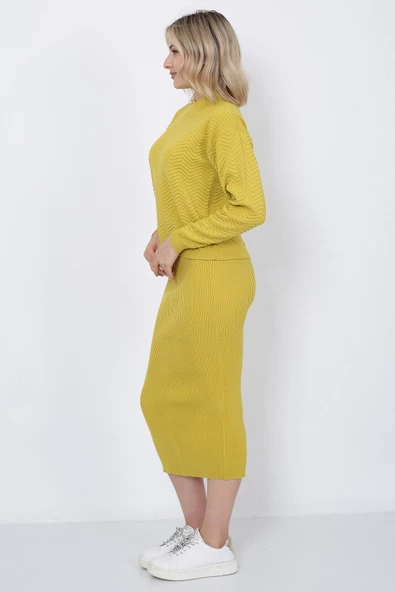 Kadın Triko Zikzak Çizgili Kazak ve Etek Takım Oversize Hardal - 4