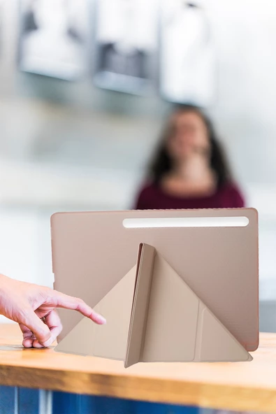 Galaxy X510 Tab S9 FE 11 İnç Uyumlu Fuchsia Kalemlikli Mars Tablet Kılıfı - Resim 9