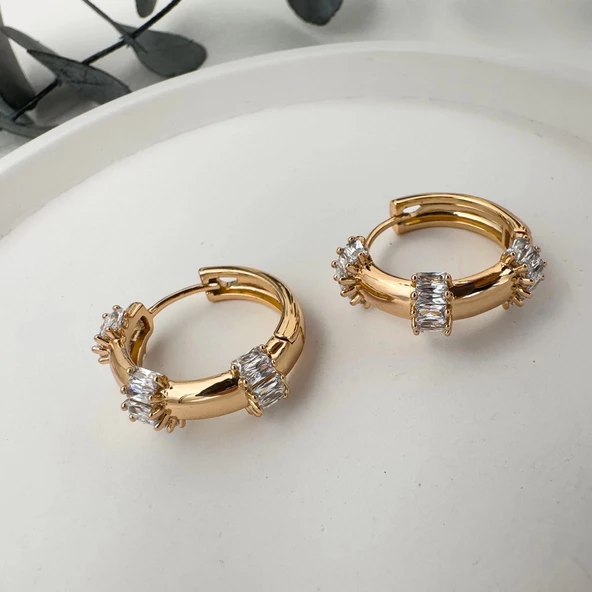 Zirkon Taşlı Halka Küpe - 2