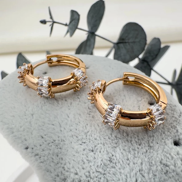 Zirkon Taşlı Halka Küpe - 6