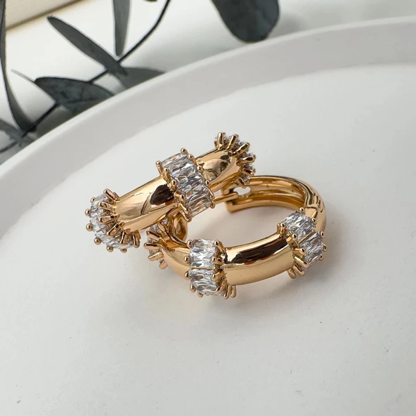 Zirkon Taşlı Halka Küpe - 4