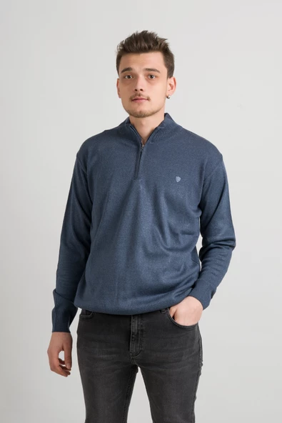 Regular Fit Yarım Balıkçı Fermuarlı Akrilik Viskon Karışımlı Erkek Triko Kazak