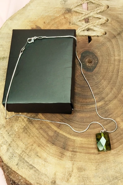 Moldavit Doğal Taşı Zincirli El Yapımı Kolye Uç: 2 cm Zincir: 20 cm Kutulu - 5