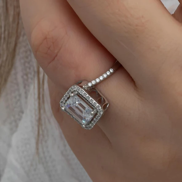 Zirkon Baget Taşlı Gümüş Tektaş Yüzük - Resim 3