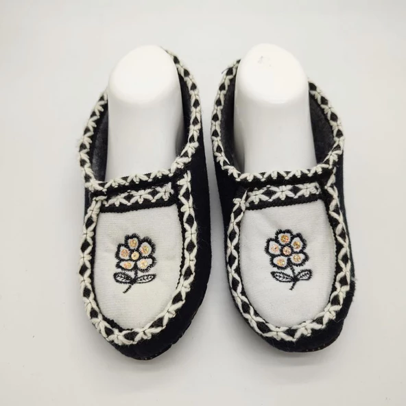 Çift Renk Örme Dikişli Çiçek Desenli Kadın Patik Siyah renk - 11