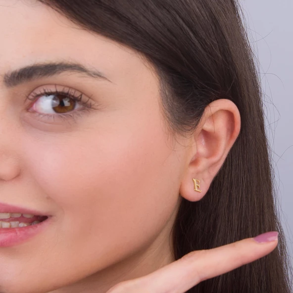 14 Ayar Altın E Harf Küpe 0,45 gr - 3