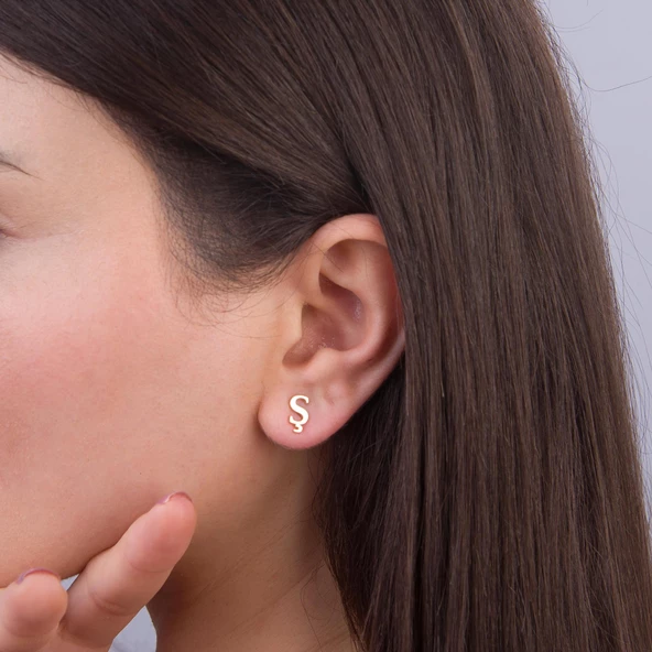 14 Ayar Altın Ş Harf Küpe 0,46 gr - 2