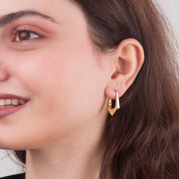 14 Ayar İtalyan V Altın Küpe 3,00 gr - 3