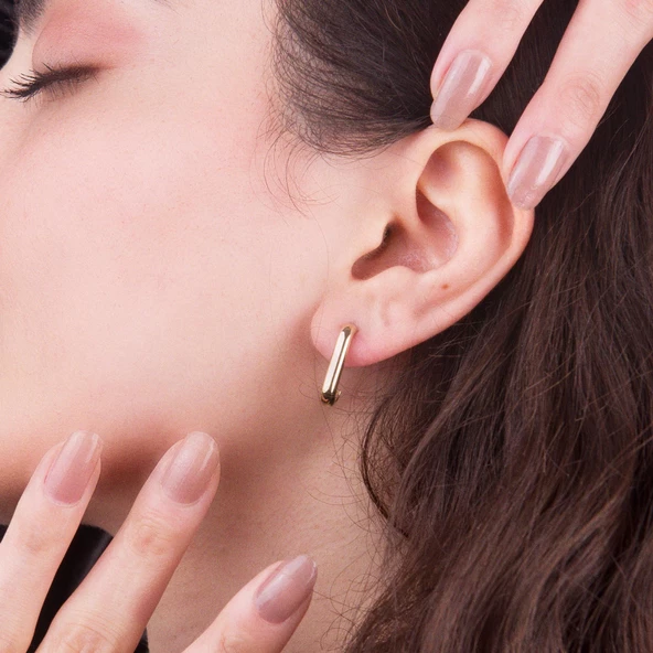 14 Ayar İtalyan Klasik Altın Küpe 1,85 gr - 2