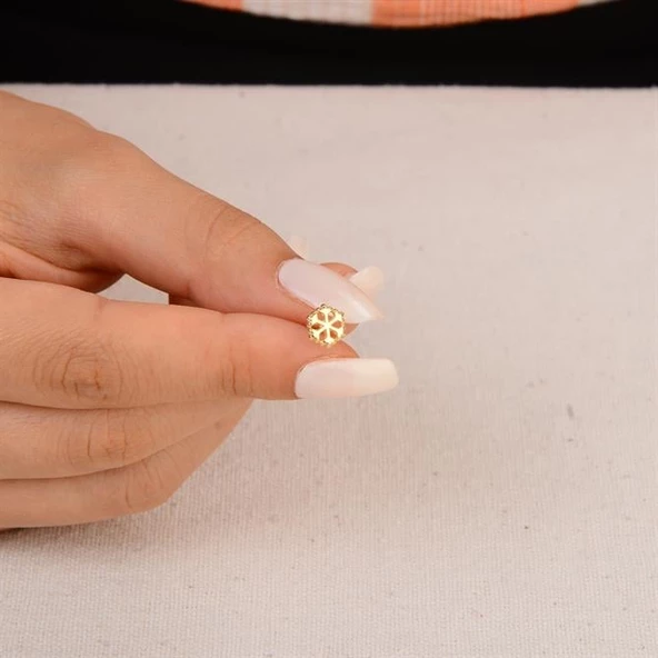 14 Ayar Altın Kar Tanesi Küpe 1,35 gr - 3