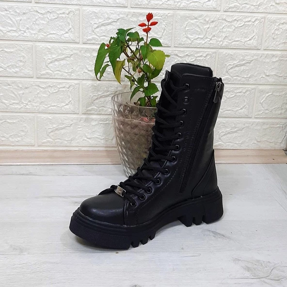 Grijak Siyah Cilt Fermuarlı Bağacaklı Bayan Postal Bot - 8