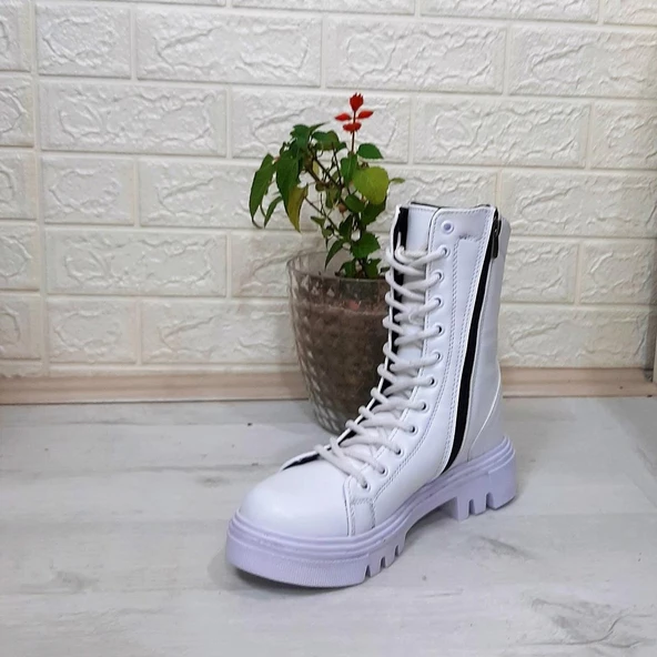 Grijak Beyaz Cilt Fermuarlı Bağacaklı Bayan Postal Bot - 8