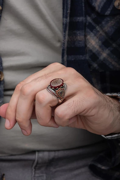 Kırmızı Taşlı Desenli 925 Gümüş Erkek Yüzük - Resim 6