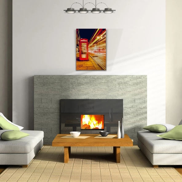 Londra`da Kırmızı Telefon Kulübesi Kanvas Tablo 50 x 70 - 2